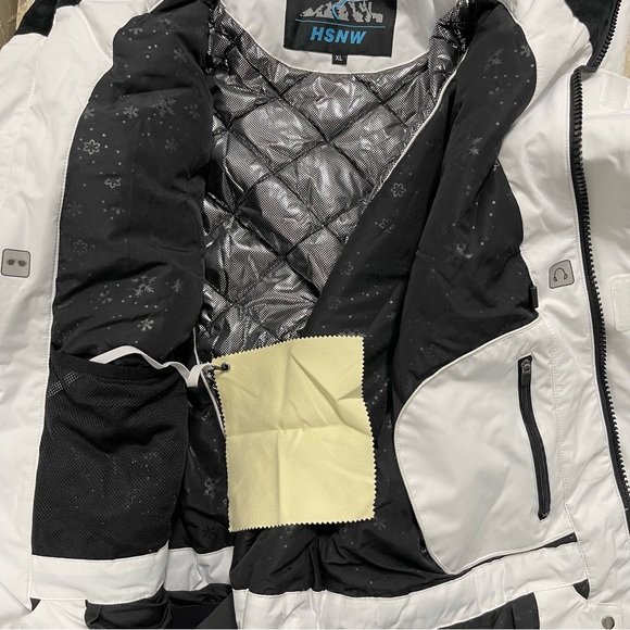 ⛷️SALE NWT AMAZING SKI COAT - Picture 14 of 16